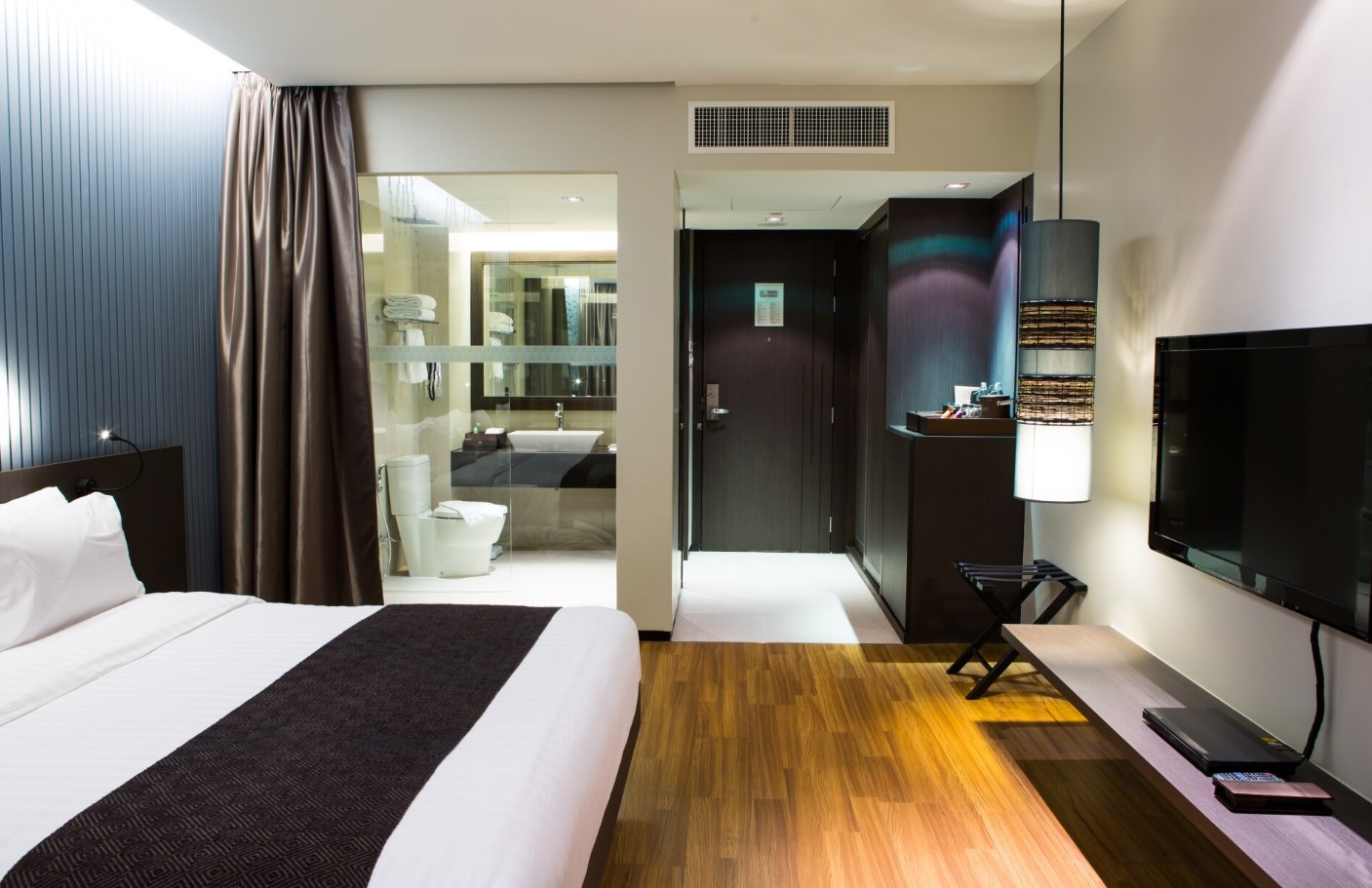 luxury-suite-interior